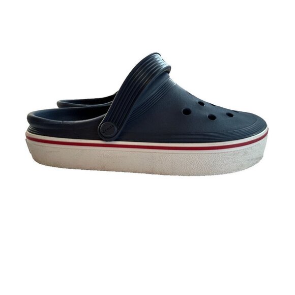 CROCS Shoes - Navy Blue CROCS Off Court Clogs W9M7